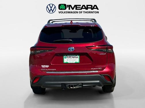 Red Pearl 2020 Toyota Highlander Hybrid Platinum