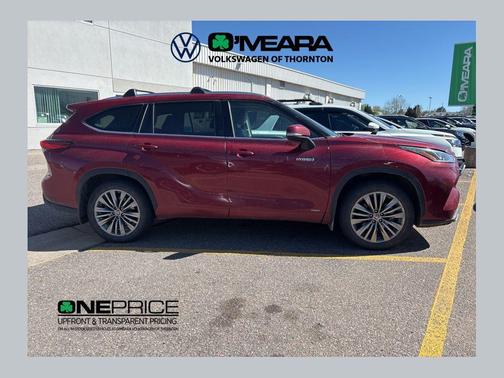 Red Pearl 2020 Toyota Highlander Hybrid Platinum