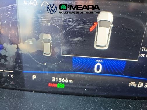 Pure White 2023 Volkswagen Taos 1.5T SE