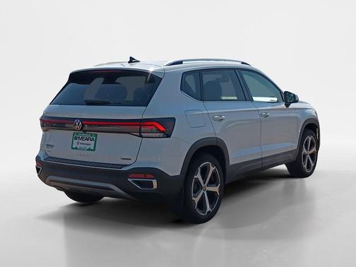 2025 Volkswagen Taos 1.5T SEL
