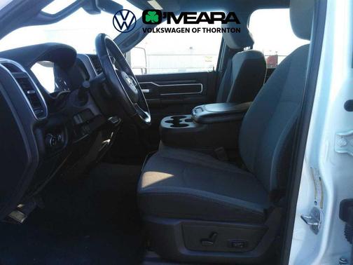 2024 RAM 2500 Big Horn Crew Cab 4x4 8' Box