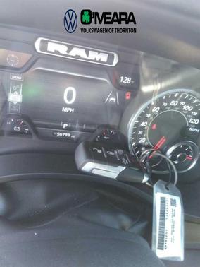 Diamond Black Crystal Pearlcoat 2025 RAM 1500 Laramie