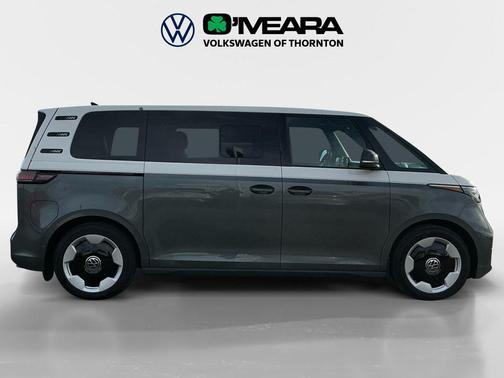 2025 Volkswagen ID. Buzz Pro S Plus with 4MOTION