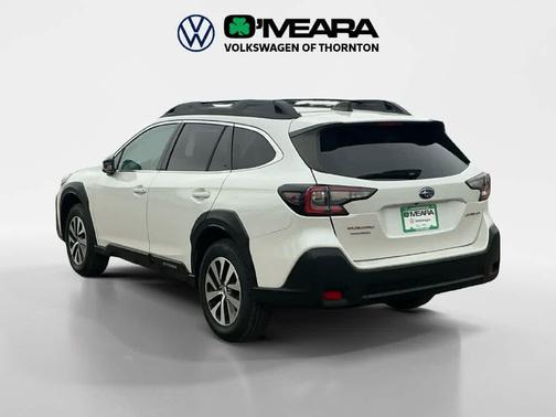 Crystal White Pearl 2023 Subaru Outback Premium