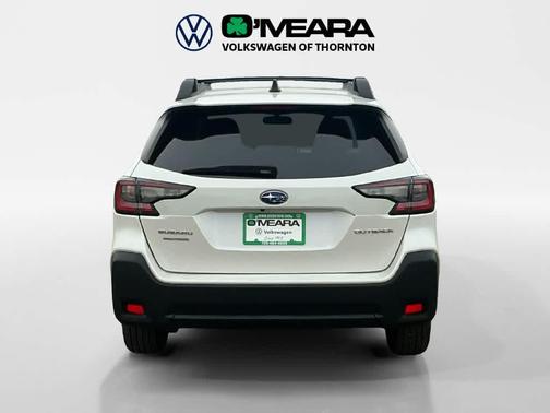 Crystal White Pearl 2023 Subaru Outback Premium