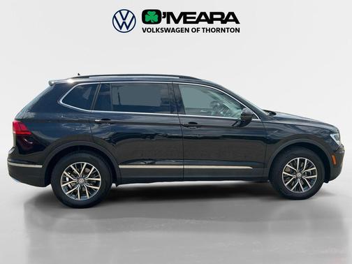 Deep Black 2020 Volkswagen Tiguan 2.0T SE 4MOTION