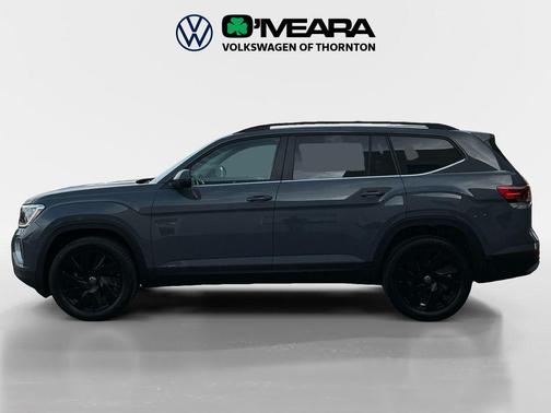 Pure Gray 2026 Volkswagen Atlas 2.0T SE w/Technology 4MOTION