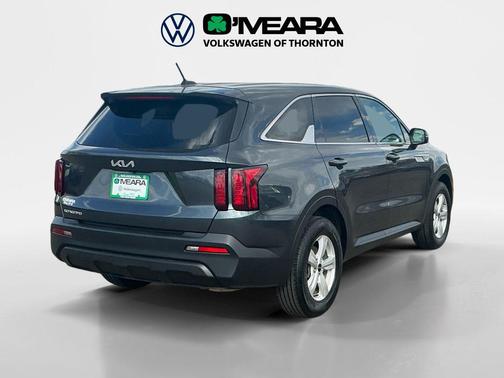 2023 Kia Sorento LX