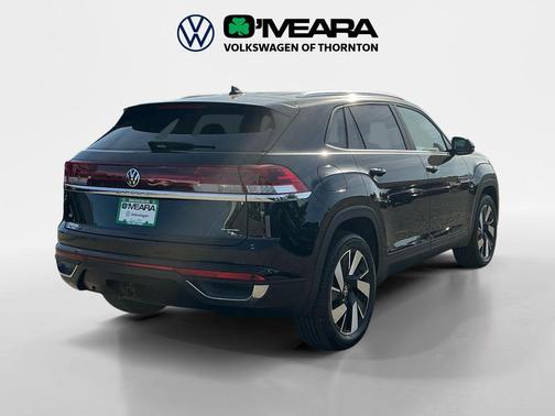 deep black pearl 2026 Volkswagen Atlas Cross Sport 2.0T SE w/Technology 4MOTION