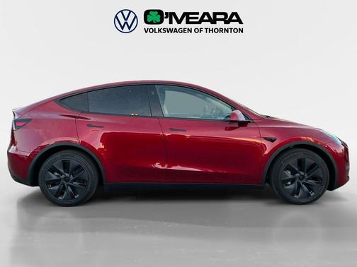2024 Tesla Model Y Long Range Dual Motor All-Wheel Drive