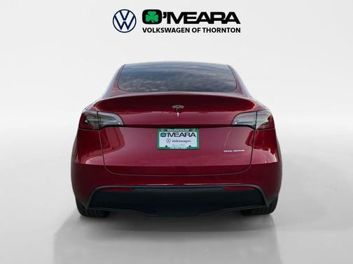 2024 Tesla Model Y Long Range Dual Motor All-Wheel Drive
