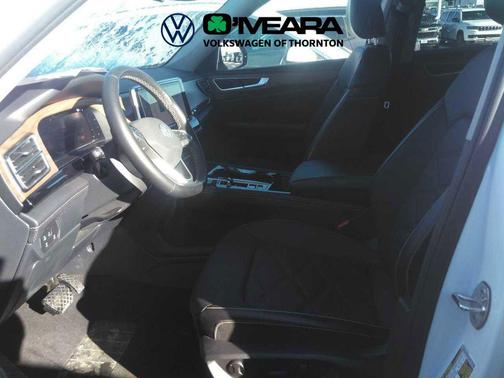 2025 Volkswagen Atlas 2.0T SE w/Technology 4MOTION