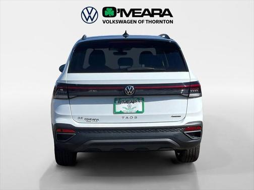 2025 Volkswagen Taos 1.5T SE Black