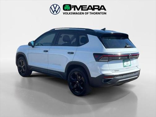 2025 Volkswagen Taos 1.5T SE Black