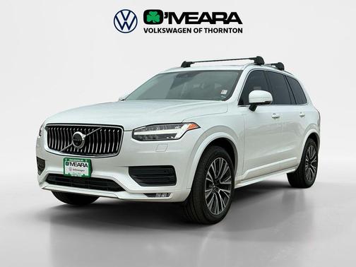 2020 Volvo XC90 T6 Momentum