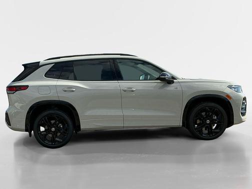 2025 Volkswagen Tiguan 2.0T SE R-Line Black 4MOTION