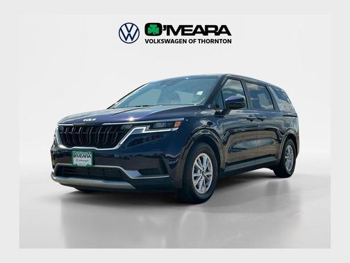 2024 Kia Carnival LX