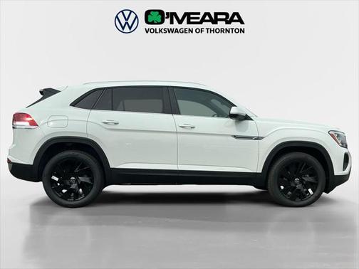 2025 Volkswagen Atlas Cross Sport 2.0T SE w/Technology 4MOTION