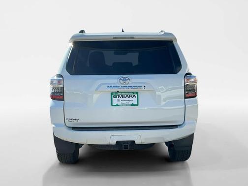 Ice Cap 2023 Toyota 4Runner SR5