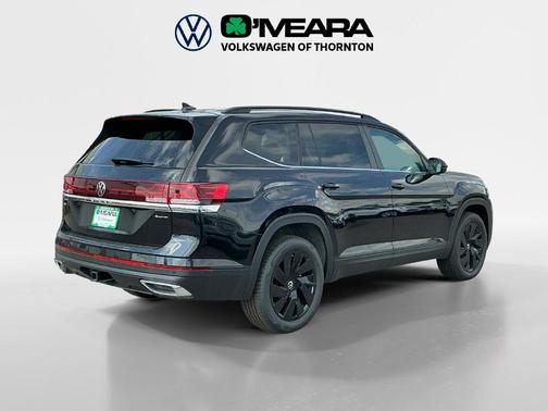 Deep Black 2026 Volkswagen Atlas 2.0T SE w/Technology 4MOTION