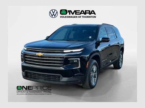 Mosaic Black Metallic 2024 Chevrolet Traverse LT