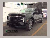 Mosaic Black Metallic 2024 Chevrolet Traverse LT