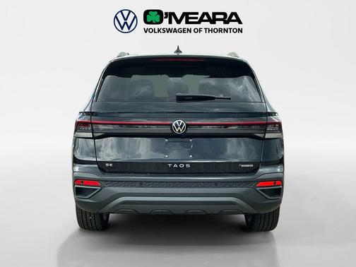 2025 Volkswagen Taos 1.5T SE Black
