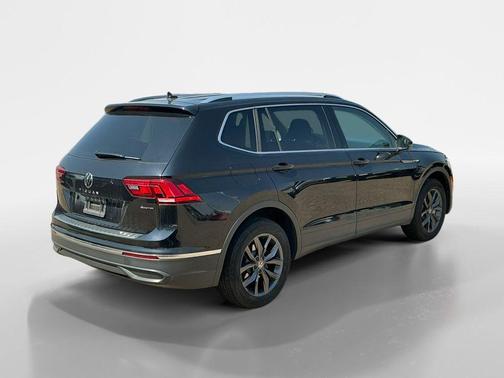 2024 Volkswagen Tiguan 2.0T SE 4MOTION