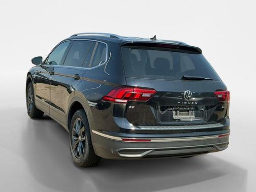 2024 Volkswagen Tiguan 2.0T SE 4MOTION