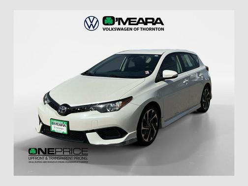 Blizzard Pearl 2017 Toyota Corolla iM Base