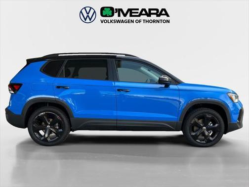 2025 Volkswagen Taos 1.5T SE Black