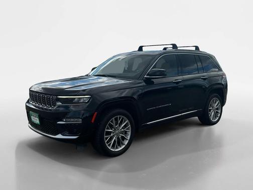 Diamond Black Crystal Pearlcoat 2023 Jeep Grand Cherokee 4xe Summit