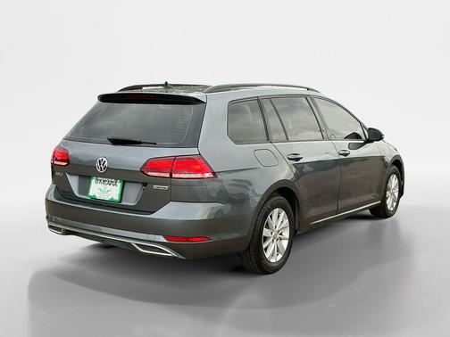 2019 Volkswagen Golf SportWagen TSI S