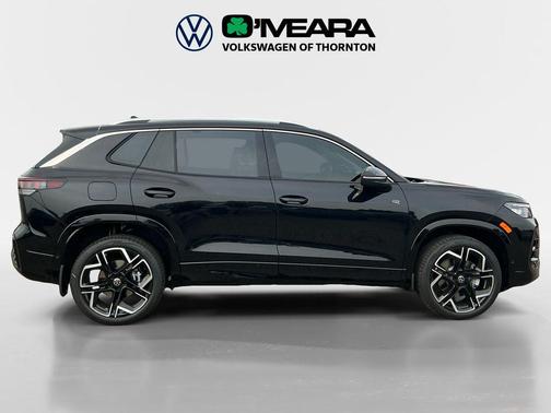deep black pearl 2026 Volkswagen Tiguan 2.0T SEL R-Line 4MOTION