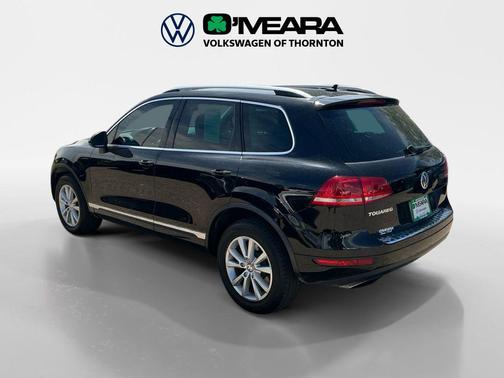 Black Uni 2013 Volkswagen Touareg VR6 Sport