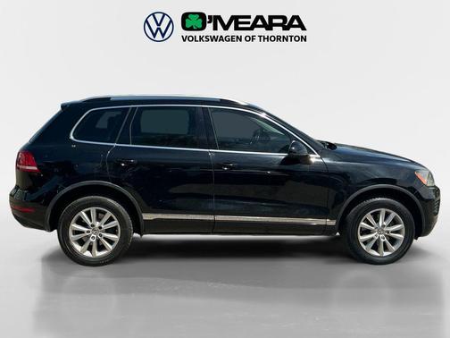 Black Uni 2013 Volkswagen Touareg VR6 Sport