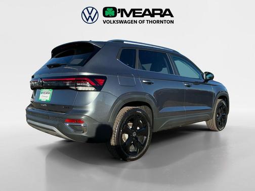 Platinum Gray Metallic 2026 Volkswagen Taos SEL