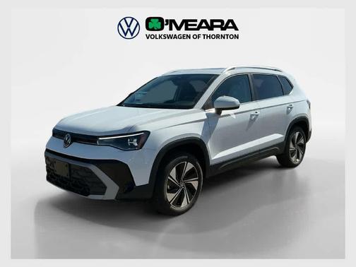 Pure White 2026 Volkswagen Taos SE