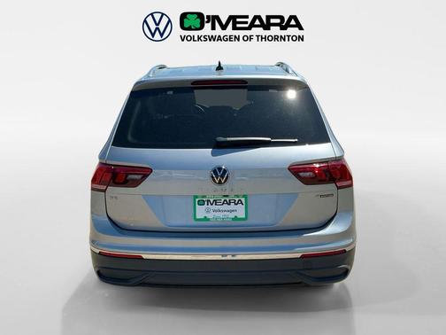Pyrite Silver Metallic 2024 Volkswagen Tiguan 2.0T SE 4MOTION