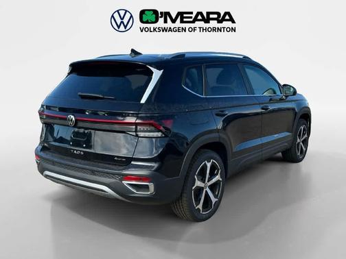 Deep Black Pearl 2026 Volkswagen Taos SEL