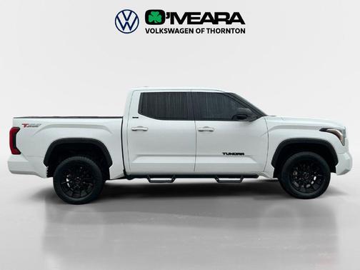 Ice Cap 2024 Toyota Tundra SR5