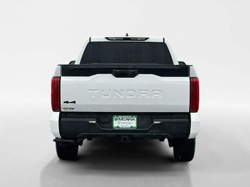 Ice Cap 2024 Toyota Tundra SR5