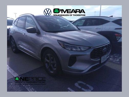Iconic Silver Metallic 2024 Ford Escape ST-Line