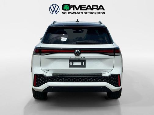 opal white pearl 2026 Volkswagen Tiguan 2.0T SE R-Line Black 4MOTION