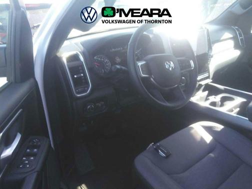 Bright White Clearcoat 2025 RAM 1500 Big Horn/Lone Star