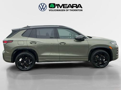 Avocado Green w/Deep Black Roof 2026 Volkswagen Tiguan 2.0T SE R-Line Black 4MOTION
