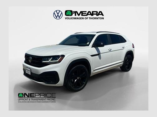 Opal White Pearl 2023 Volkswagen Atlas Cross Sport 2.0T SEL R-Line
