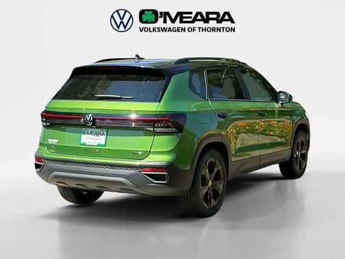 2025 Volkswagen Taos 1.5T SE Black