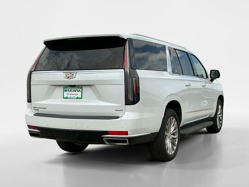 2023 Cadillac Escalade ESV Premium Luxury