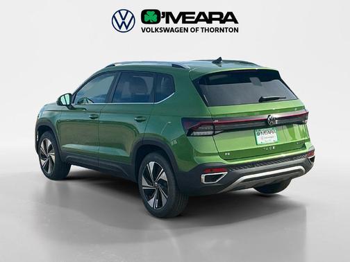 Bright Moss Green Metallic 2027 Volkswagen Taos SE